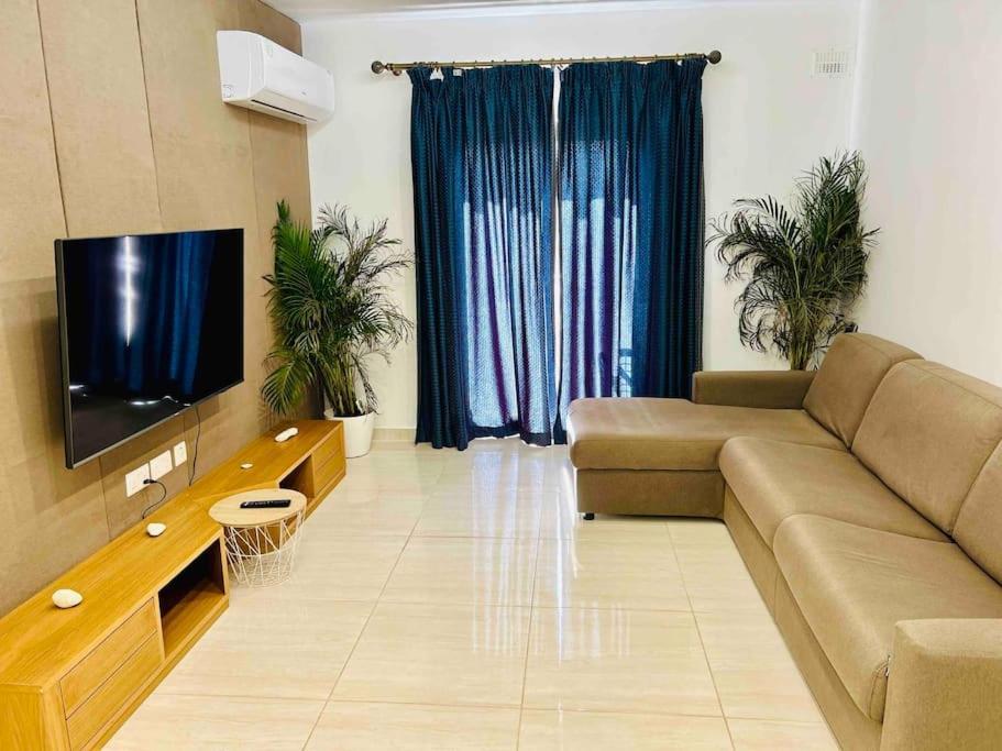 Cosy Home Close To The Sea, King-Size Bed St. Paul's Bay Exterior photo