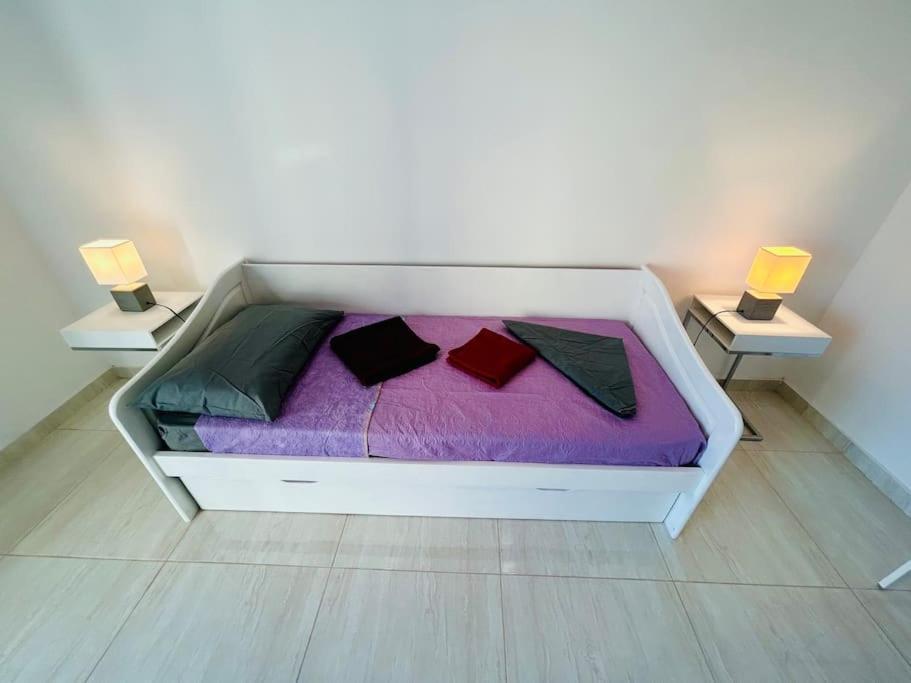 Cosy Home Close To The Sea, King-Size Bed St. Paul's Bay Exterior photo