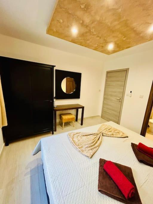 Cosy Home Close To The Sea, King-Size Bed St. Paul's Bay Exterior photo