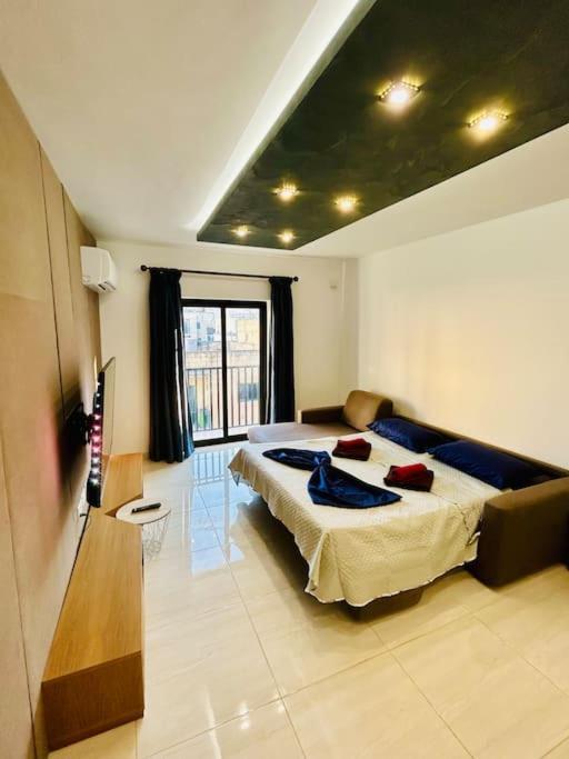 Cosy Home Close To The Sea, King-Size Bed St. Paul's Bay Exterior photo